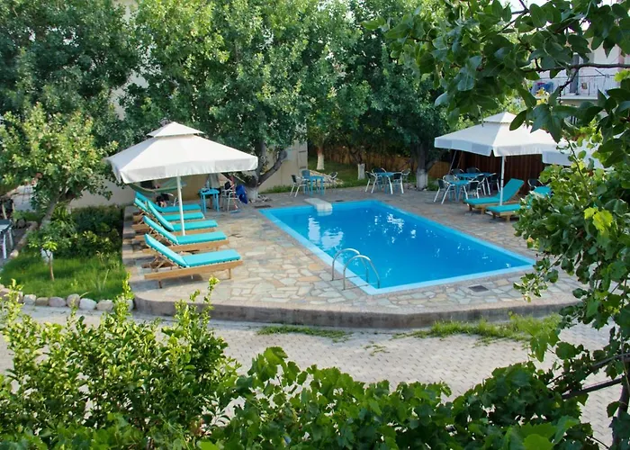 Hotel Vila Vivari 3*